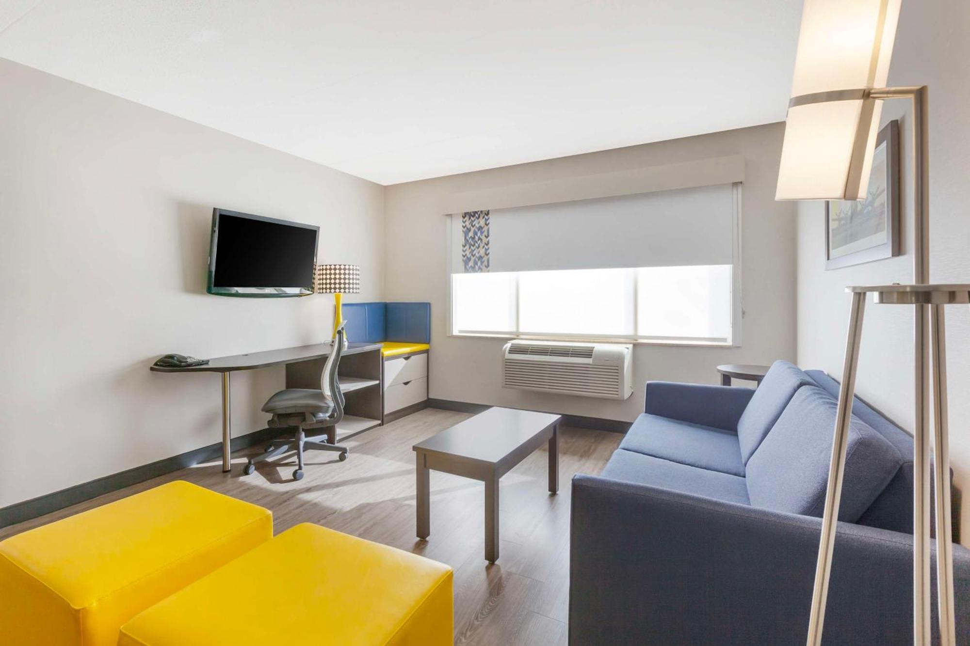 Glo Best Western Mississauga Corporate Centre Экстерьер фото