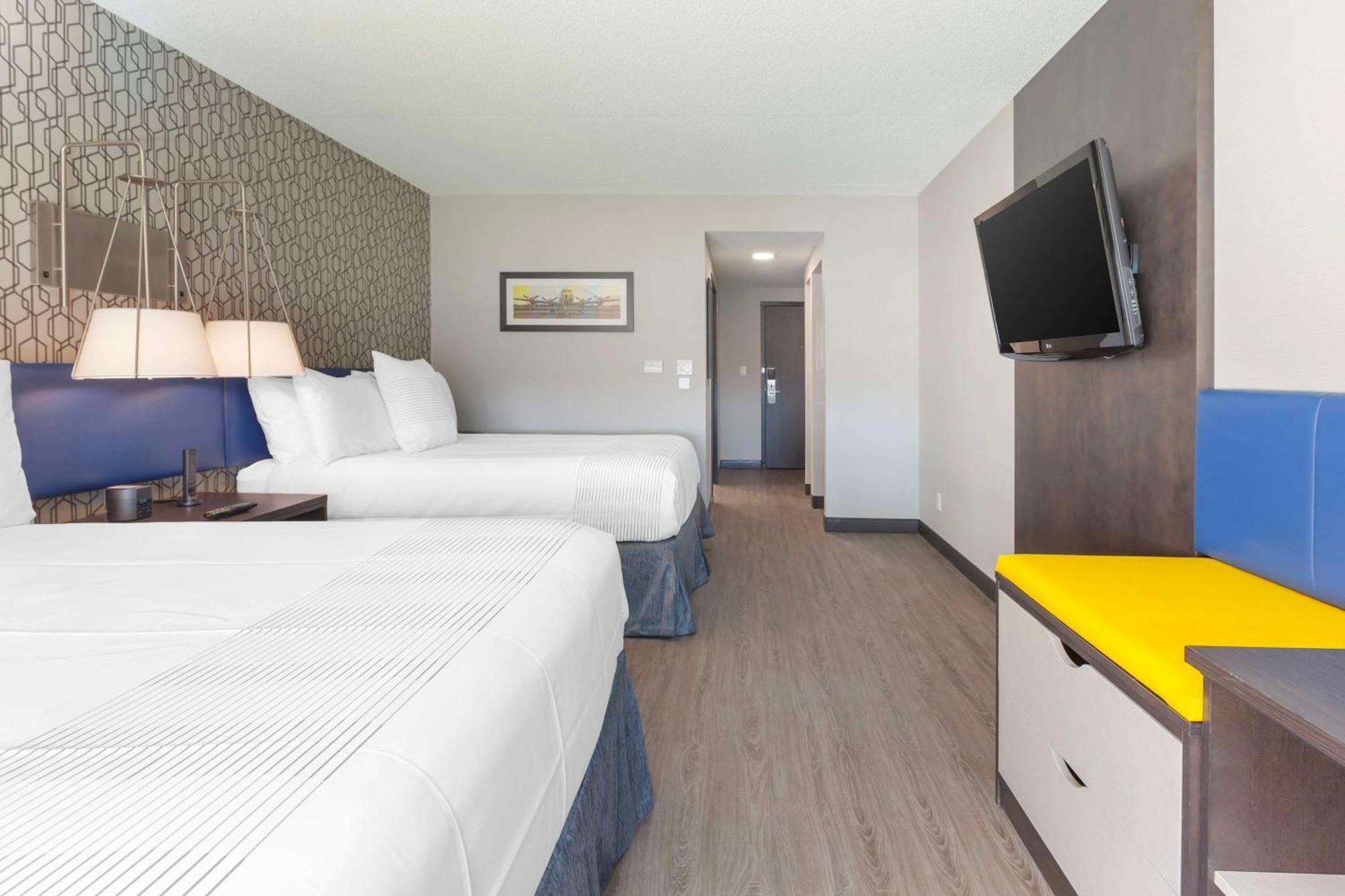 Glo Best Western Mississauga Corporate Centre Экстерьер фото